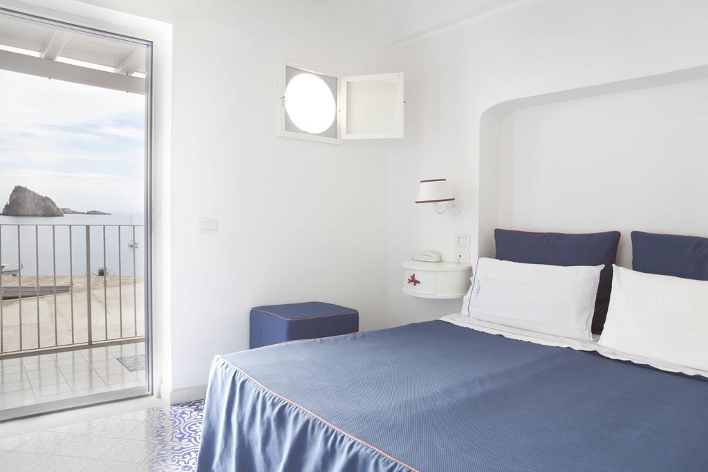 Hotel La Terrazza Παναρέα Εξωτερικό φωτογραφία