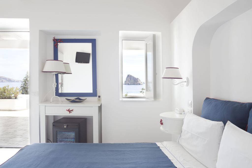 Hotel La Terrazza Παναρέα Εξωτερικό φωτογραφία